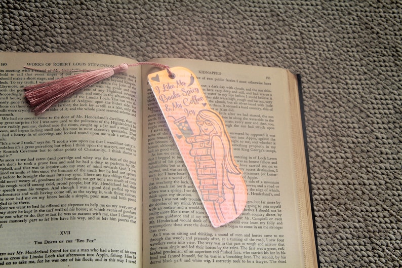 Spicy Book Reader Gift Spicy Reader of Smut Iced Coffee I like my Books Spicy and My Coffee Icy Romance Book Lover Enemies To Lovers Booktok