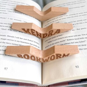Thumb Book Holder Thumb Page Holder Book Page Reader Gift for Reading Lover Thumb Ring Hold Book Open When Reading Personalized Customized