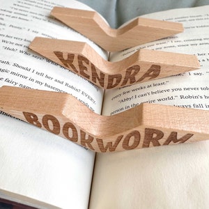 Thumb Book Holder Thumb Page Holder Book Page Reader Gift for Reading Lover Thumb Ring Hold Book Open When Reading Personalized Customized