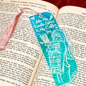 Spicy Book Reader Gift Spicy Reader of Smut Iced Coffee I like my Books Spicy and My Coffee Icy Romance Book Lover Enemies To Lovers Booktok