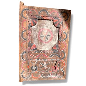 Marokkanische Berbertür im Vintage-Stil | Handgeschnitztes Holzpaneel, Amazigh-Wandkunst, 32 cm x 65 cm