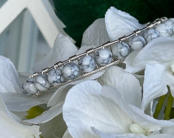 Stackable 6mm Boho White Howlite Gemstone Wirework Bangle Bracelet