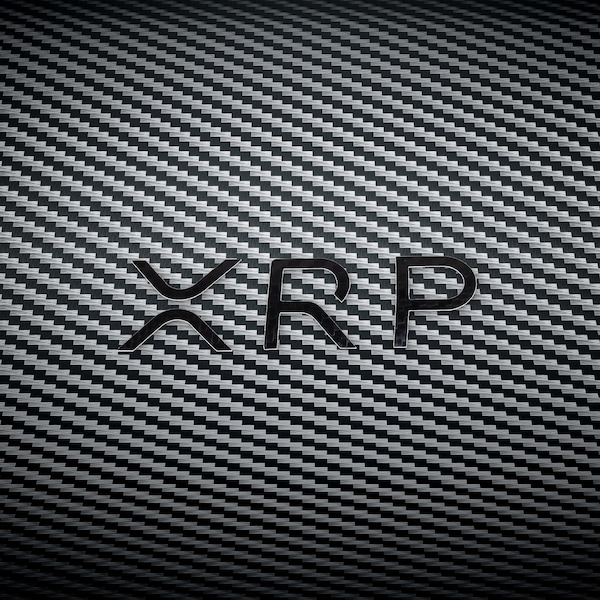 Texte du logo XRP en vinyle autocollant en fibre de carbone | Vinyle crypto-monnaie XRP pour voiture, bouteille, ordinateur portable, fenêtre - Durable, imperméable, facile à appliquer