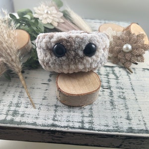 Crochet Cinnamon Roll Plush: Desk Buddy Gift