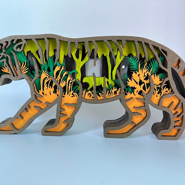 Tigre/cebra/jirafa 3D tallado en madera personalizado con decoración de escritorio ligero-Adornos de animales en paisaje forestal-Juguetes de madera para niños-Regalo personalizado