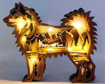Personalisierte Alaskan Malamute Hund, kundenspezifischer hölzerner geschnitzter 3D-Jagdhund mit heller Schreibtischdekoration, Jagdhundkunst, mehrschichtiges ausgehöhltes Holz