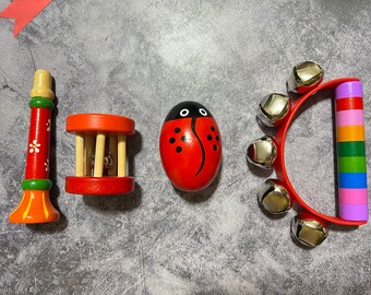 Juego de instrumentos de madera de 4 piezas en rojo, kit de instrumentos de juguete de madera Montessori para niños pequeños, instrumento musical para bebés, instrumento musical, juguete de madera