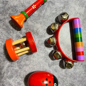 4-teiliges Holzinstrumenten-Set in Rot, Montessori Holzspielzeug-Instrumenten-Kit für Kleinkinder, Baby-Musikinstrument, Musikinstrument, Holzspielzeug Bild 3