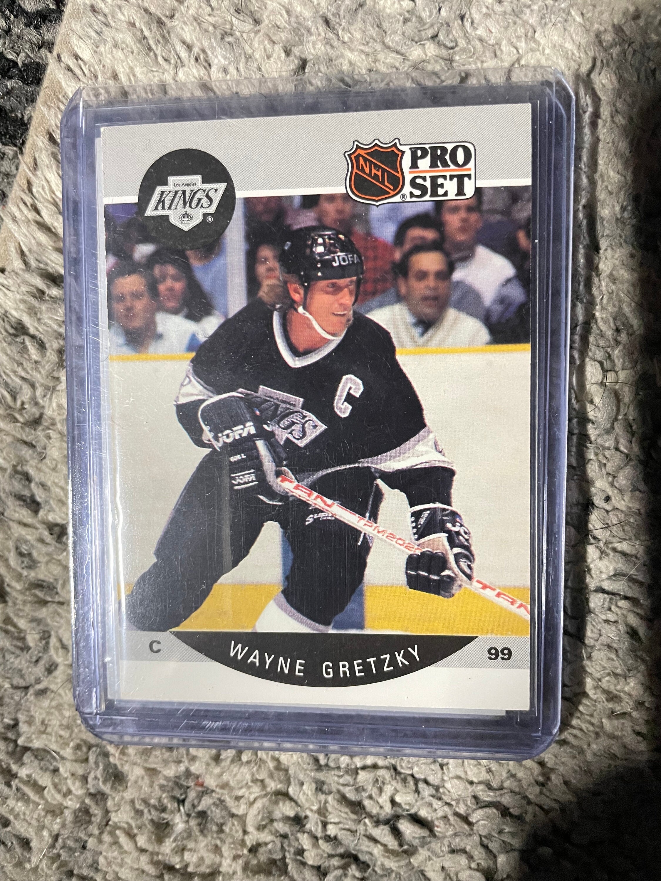 Wayne Gretzky Rookie card　② Wayne Gretzky 1980-81 O-Pee-Chee 2nd Team All-Star Card #87