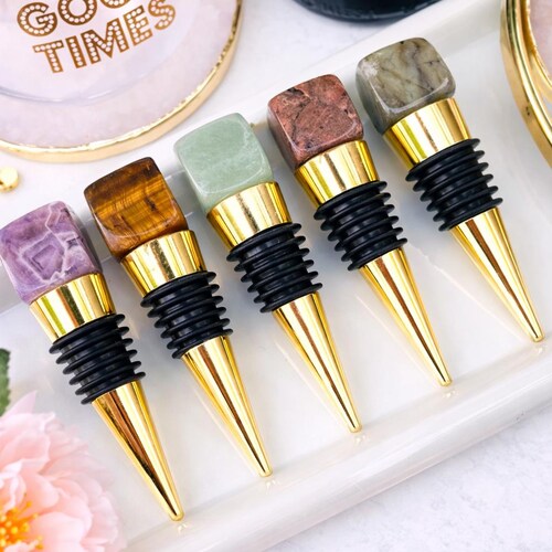 Handcrafted Natural Crystal Wine Bottle Stopper Minimalist Gold Barware Aventurine Amethyst Rhodonite Labradorite Tigers Eye Gifts vintage