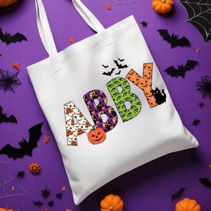 Personalized Trick or Treat bags, Halloween Tote Bag, Halloween Candy Bag, Trick or Treat Tote Bag, Kids Halloween Bag