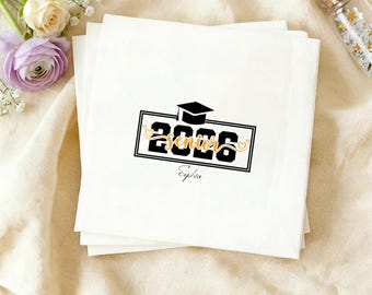 Servilletas de cóctel personalizadas "Felicitaciones Graduado", ideales para cenas de graduación, regalos para él, birretes de graduación de secundaria o universidad, y artículos para fiestas de graduación.