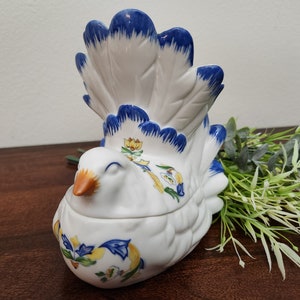 Vintage, 1983, Elizabeth Arden, Roma Al Fresco, Piazza Pigeon Trinket Box – Rare, Collectible