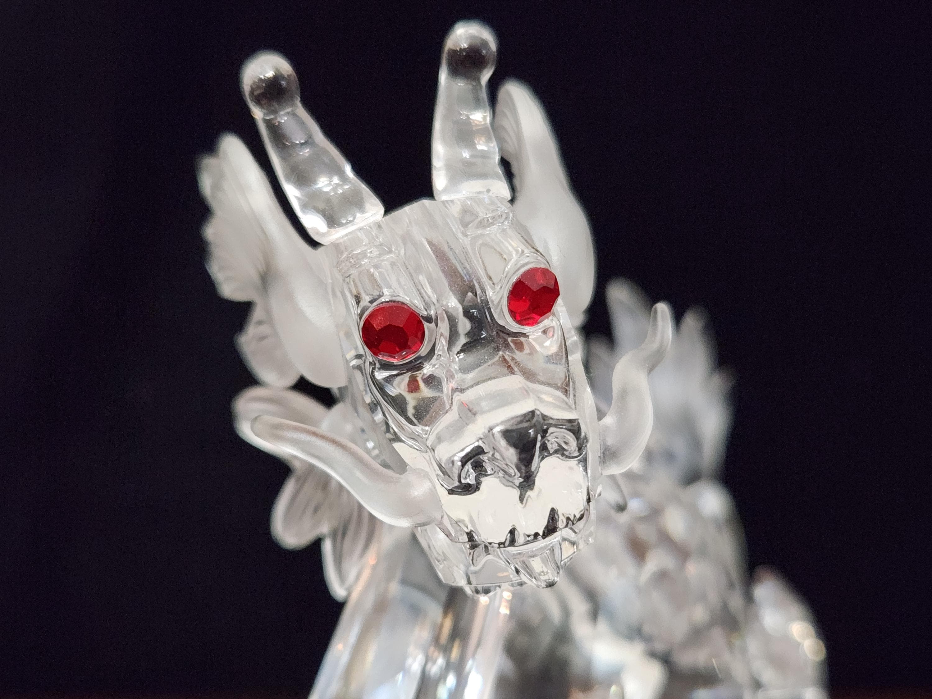 Vintage 1997 Swarovski Crystal Dragon Figurine: Annual Edition