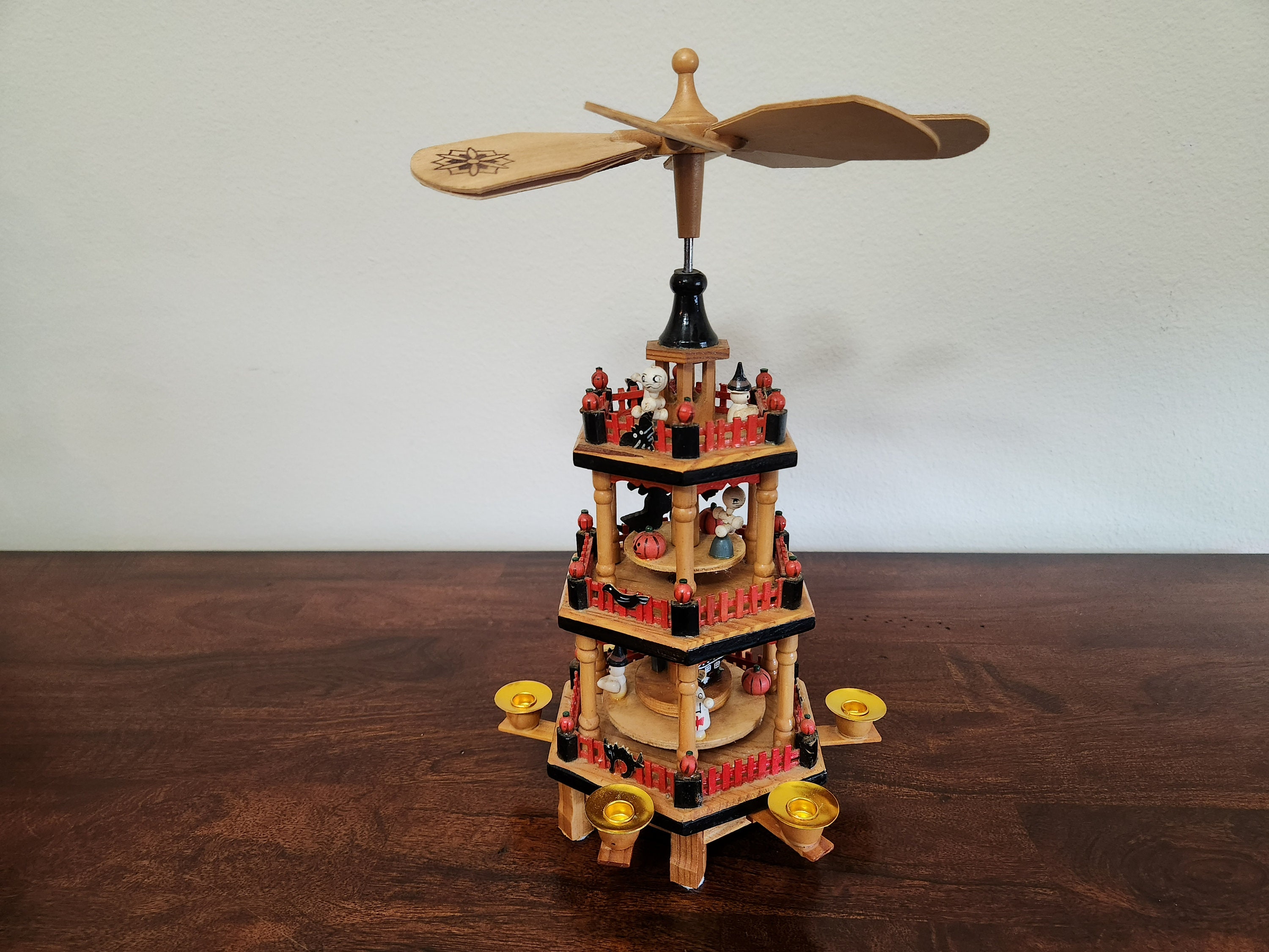 Vintage, 1960s, Lillian Vernon, #3753, Wooden Halloween Carousel 3