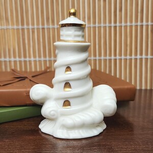 Vintage Lenox Lighthouse Figurine: Classic Ivory Collection, 24K Gold Accent