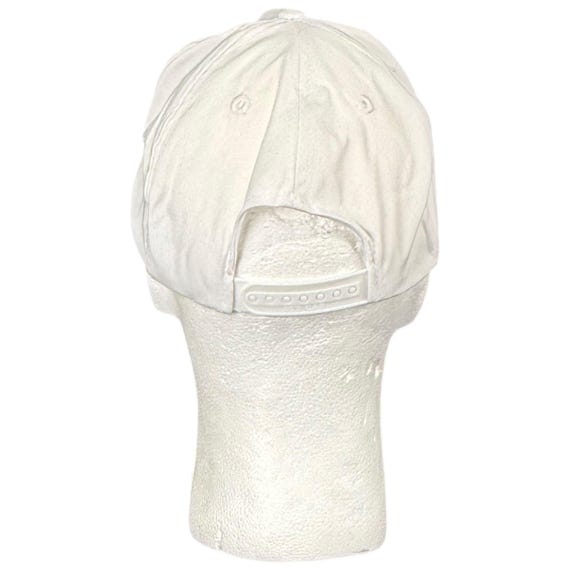Vintage 80s Las Vegas Snapback Hat: Poker Chip Motif & Rope Accent View 3