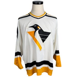 CCM Maska U.S. Inc. Made In U.S.A. Pittsburgh Penguins Hockey Jersey L 90&#39;s