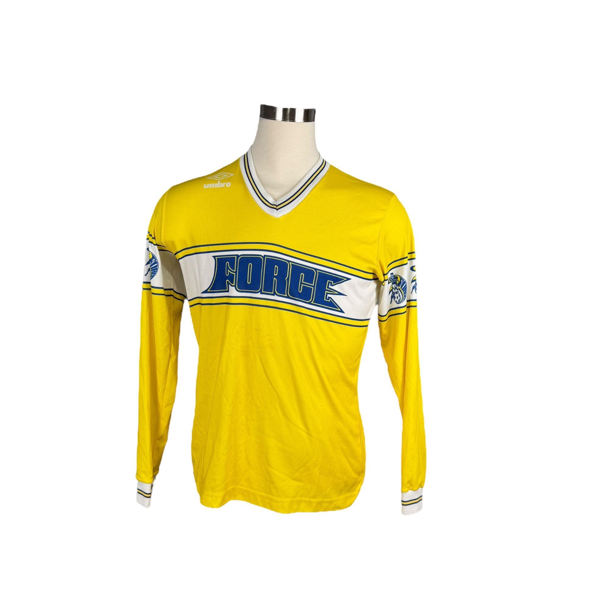 Umbro Long Sleeve - Etsy Umbro Long Sleeve - Etsy