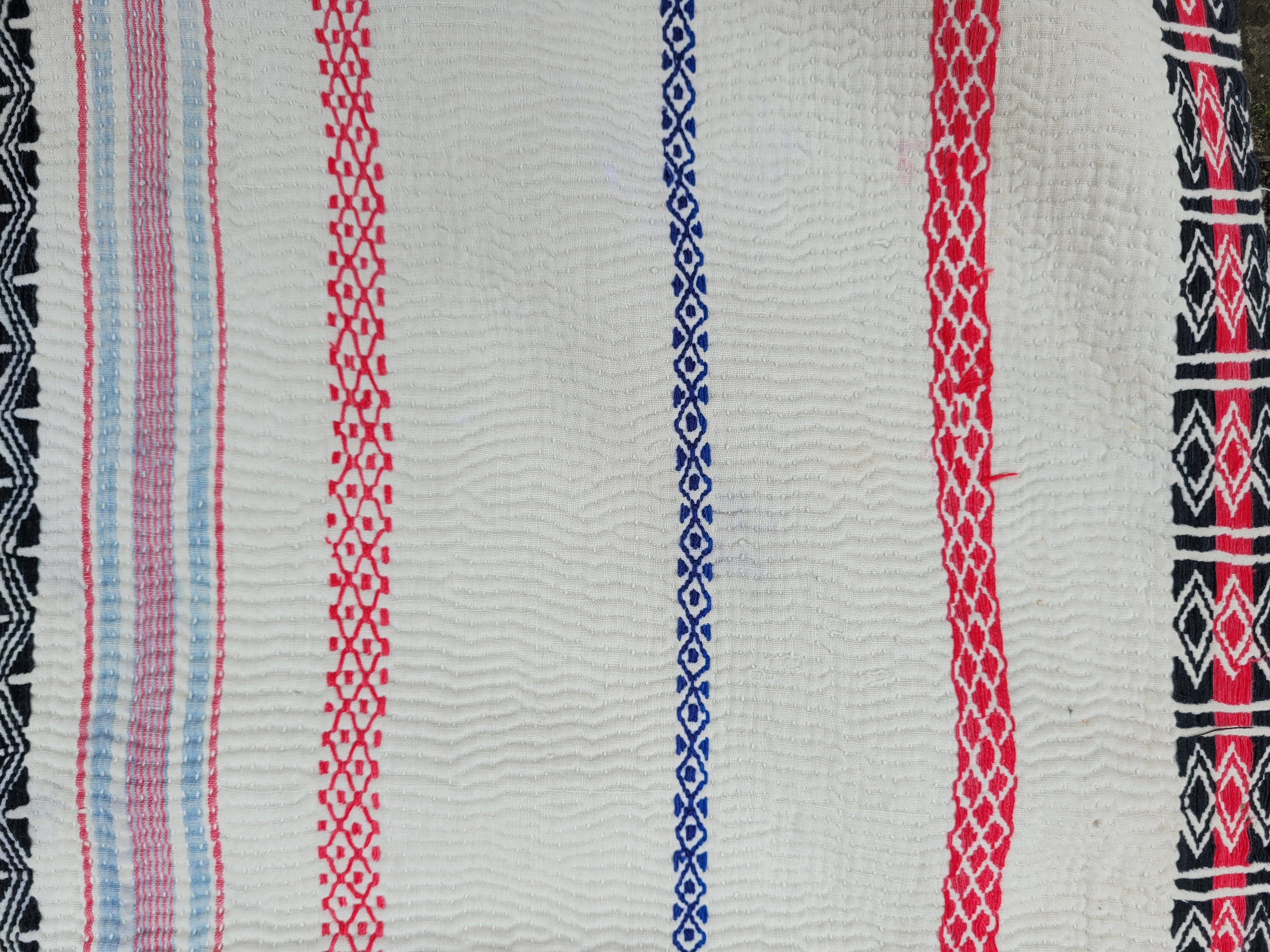 Vintage gesteppte und bestickte Baumwolle Traditionelles Kantha Westbengalen, Indien