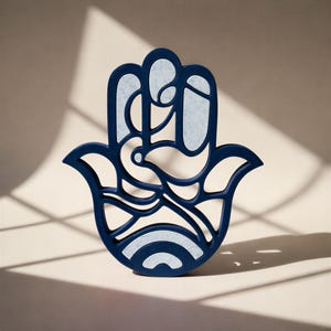 Modern Hamsa väggdekoration | Judisk inflyttningspresent | Skydd mot onda ögonen | Minimalistisk judaisk hylldekoration | Lycka till Hamsa