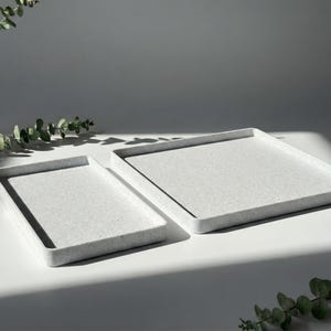 Minimalist Vanity Tray | Modern Catch All Dish | Entryway Key Holder | Small Desk Organizer