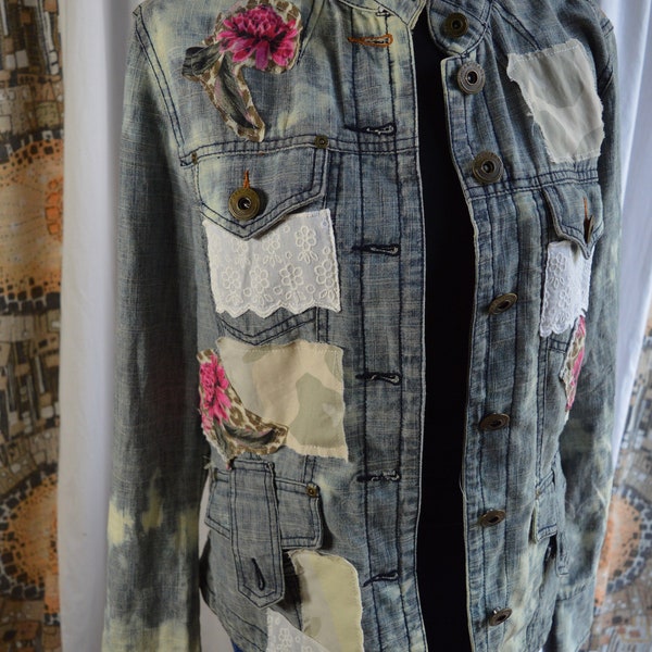 patchs de veste en jean retravaillés uniques recyclés style hippie minable romantique M L