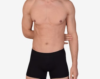 Bamboo boxer shorts for men in a pack of 3, sustainable and comfortable