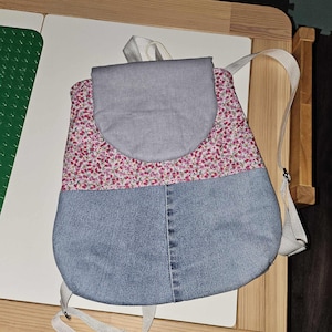 Cartable maternelle 'Jeans fleuri'