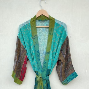 Crepe Silk Kimono Light Dressing Gown Vintage, Boho Beachwear Robe,  Resort Wear Robe, Bikini Wrap Up, Comfortable Night Wear Robe
