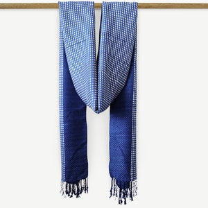 INDIGO PFLANZEN SCHAL | Handgewebte Naturfarbstoff-Baumwolle | Handgemachte Blau Weiß Thai Asiatisch Schal | Einzigartige Eco Herbst Herbst Winter Schals Geschenkidee