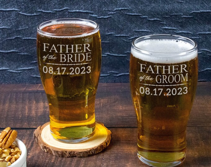 Engraved Father of the Bride or Father of the Groom Beer Glass 20 Oz