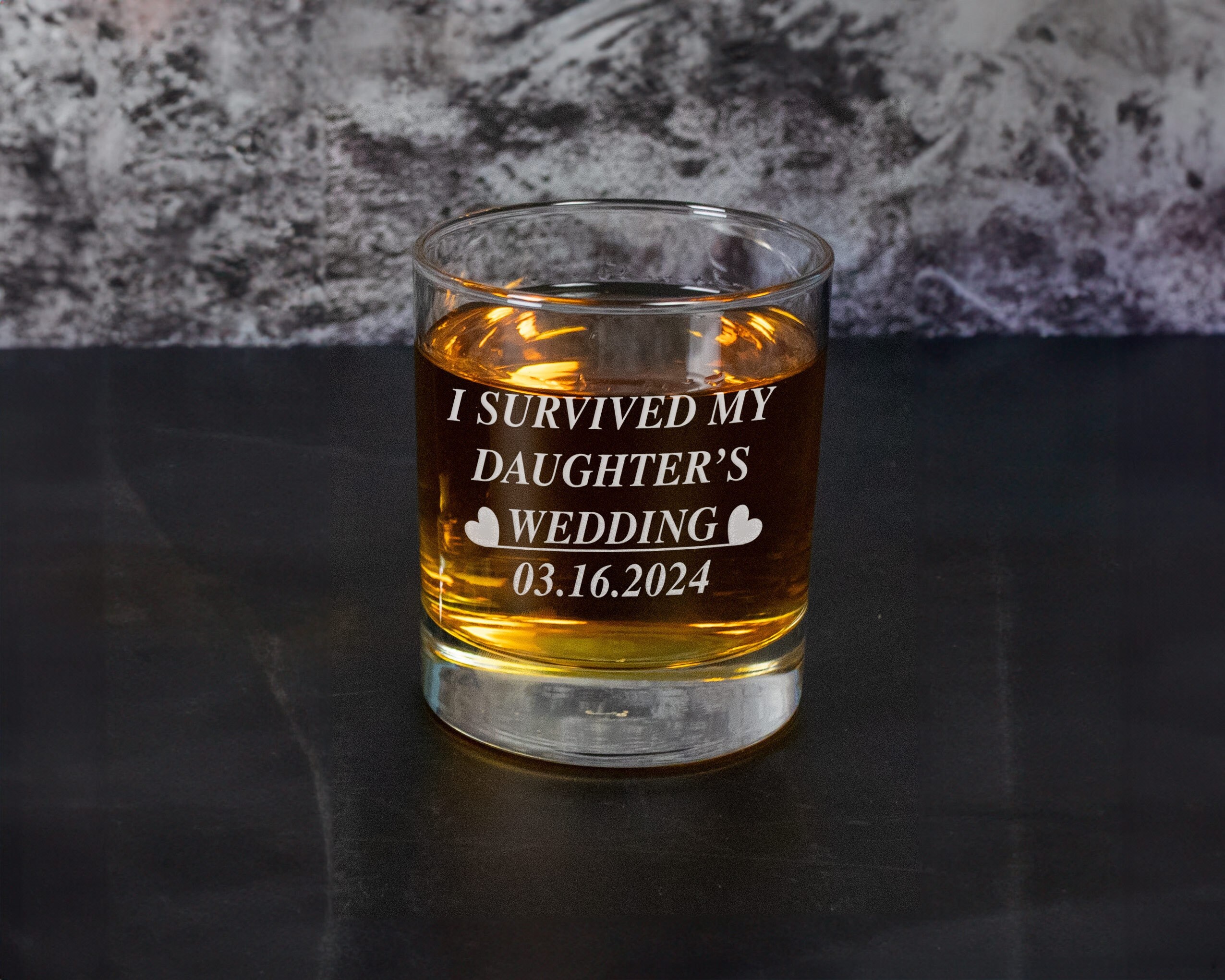 Do Engraved Whiskey Glasses Actually Prevent Mix-ups At Parties