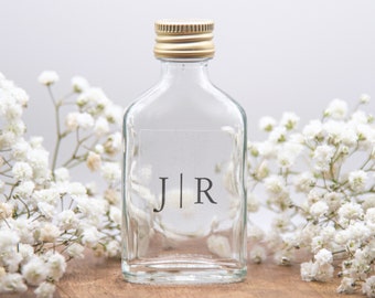 Mini Schnapsflaschen | personalisierbares Hochzeitsgeschenk | mit Aufkleber | 20 ml | für Hochzeiten, JGAs, Polterabende, als Gastgeschenk