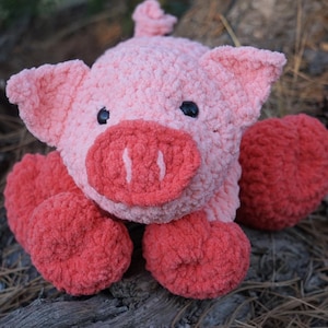 Petunia the Pig Stuffie