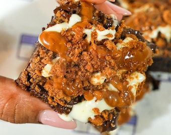Luxury Biscoff Brownies Gift Box: Handmade Chocolate Treat