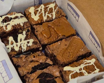 Letterbox Brownies with Personalized Card: Edible Treat Surprise