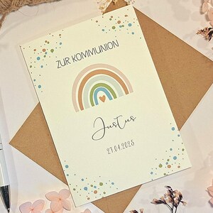 Kommunionskarte personalisiert für Jungen - Glückwunschkarte Erstkommunion mit Namen & Datum -  Kommunion Regenbogen Karte - Geschenkkarte