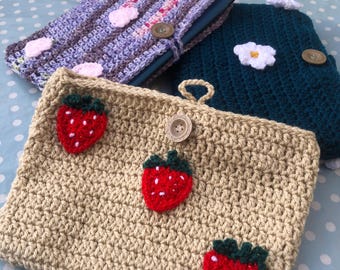 Book/tablet sleeve (crochet)