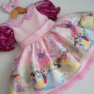 Vestido de aniversário estampado da Branca de Neve