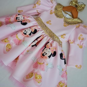 Vestido Minnie Mouse Rosa Detalhado Menina