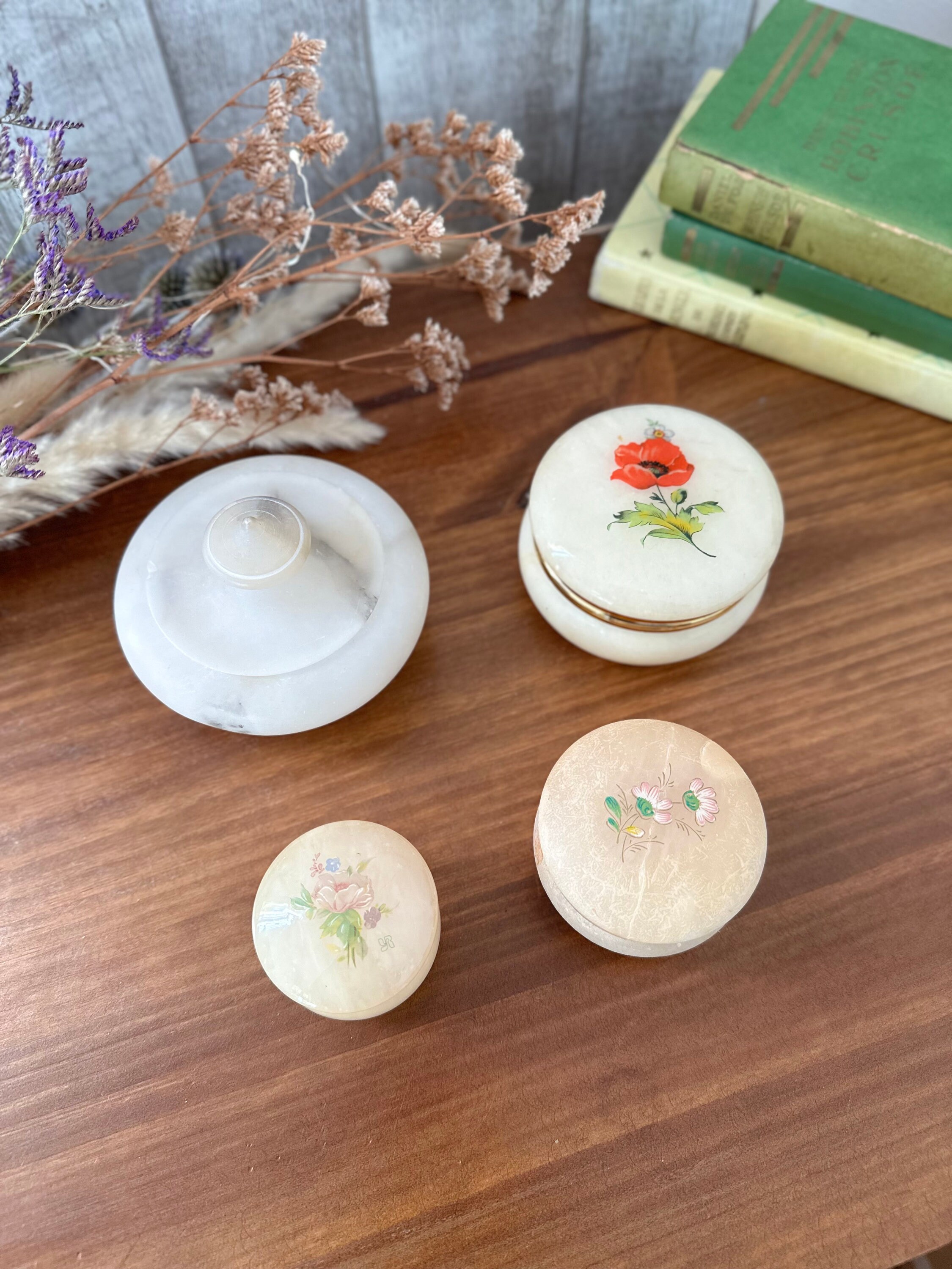 Alabaster Month Box Vintage Alabaster Boxes - Etsy