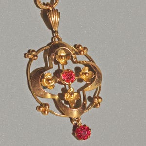 Antique art nouveau ruby paste lavaliere pendant, in 9 carat gold