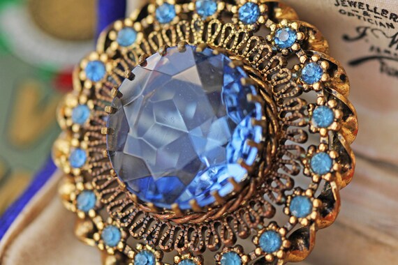 Vintage aquamarine blue glass filigree brooch, wi… - image 6