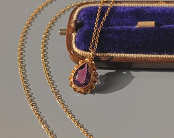 Vintage teardrop amethyst pendant necklace, in 9 carat gold