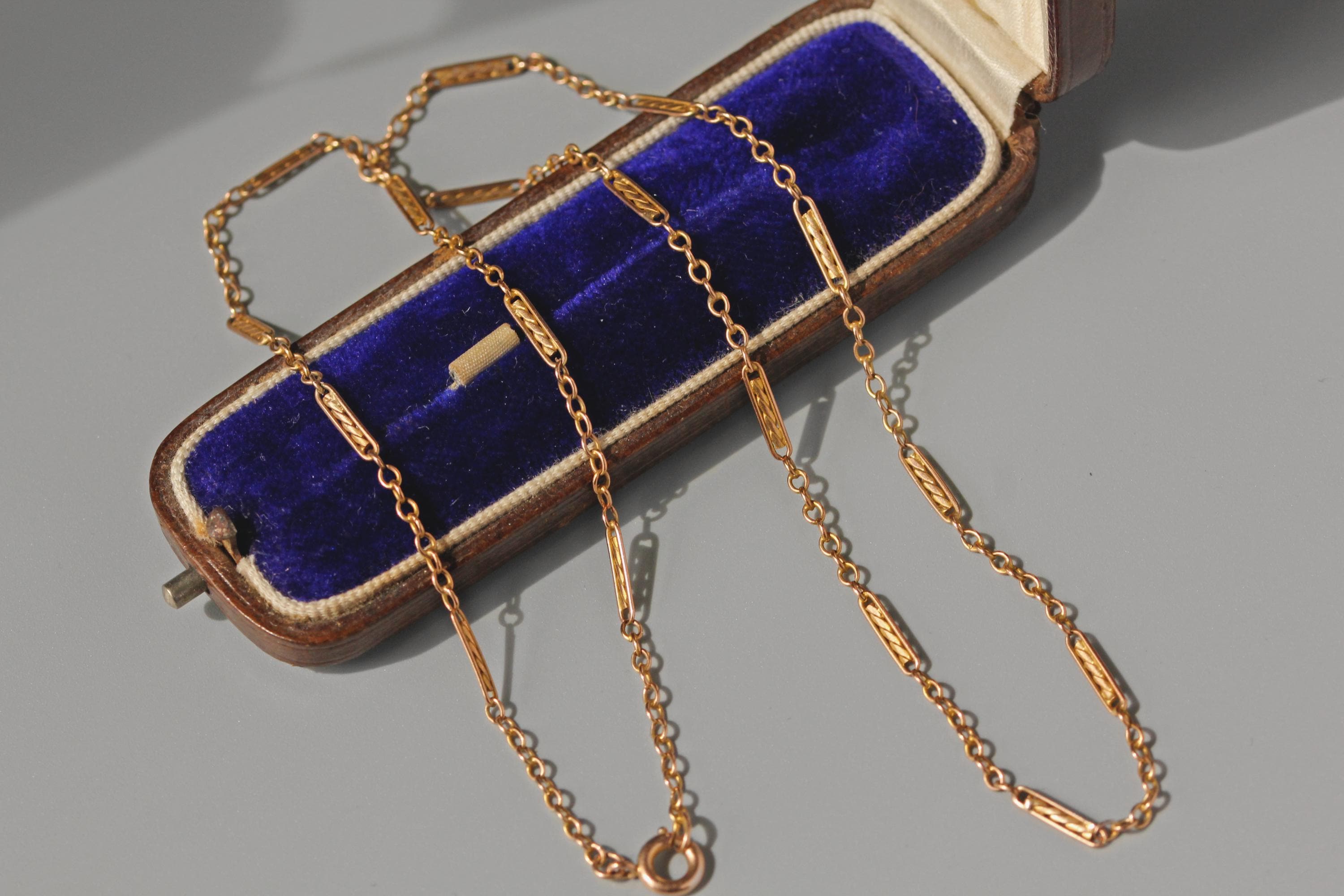 Antique fancy link chain necklace, in 9 carat gold