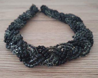 Fancy Jewelry Oversized Statement Necklace Made of Beads