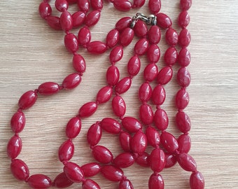 70's Retro Indian Red Garnet Bead Necklace With Metal Lobster Clasp