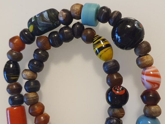 Vintage Necklace wooden beads, horn beads and han… - image 6