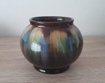 Handmade Leinzer Austria Vase: Small 1950s Pattern 532
